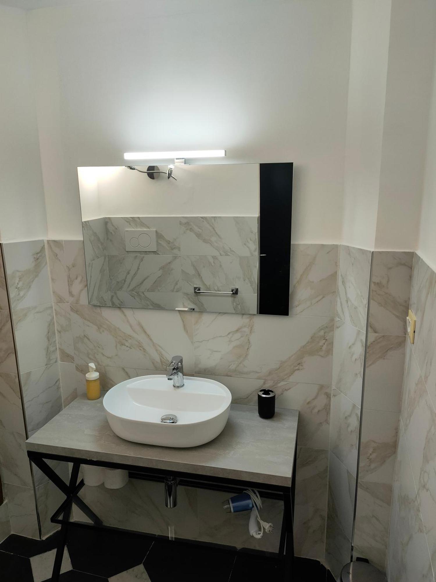 Rooms Ponte Calvi ジェノヴァ エクステリア 写真