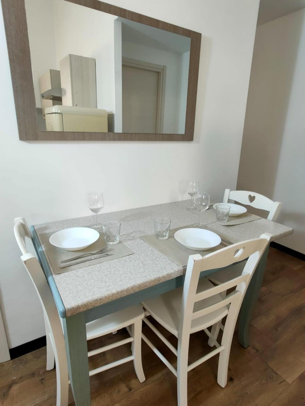 Rooms Ponte Calvi ジェノヴァ エクステリア 写真